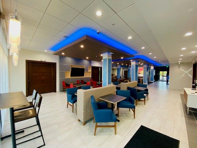 IHG Holiday Inn Express — project photo 1